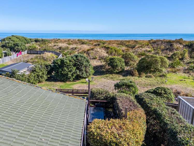 9 Moana Street Otaki Beach_18