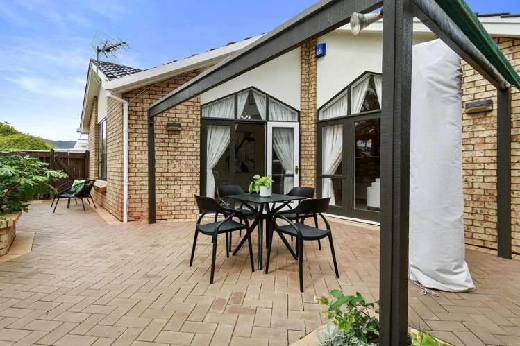 66 Queens Grove Hutt Central_14