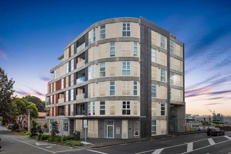 06/246g Khyber Pass Road Grafton_12