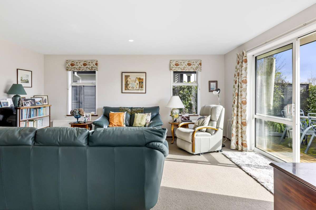 53 Chateau Crescent_5