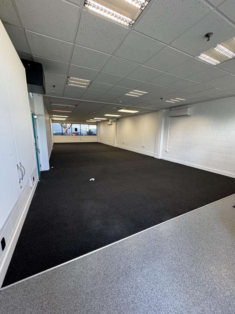 Ground-1/504-510 King Street North Hastings_4