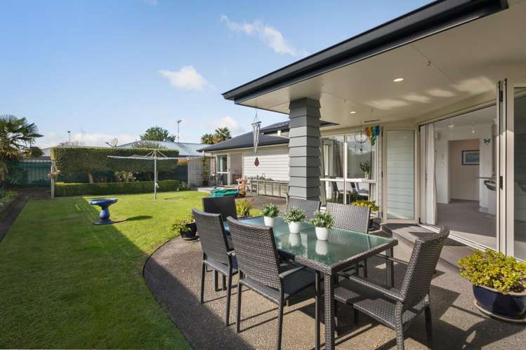 8 Kasey Josh Place Katikati_16