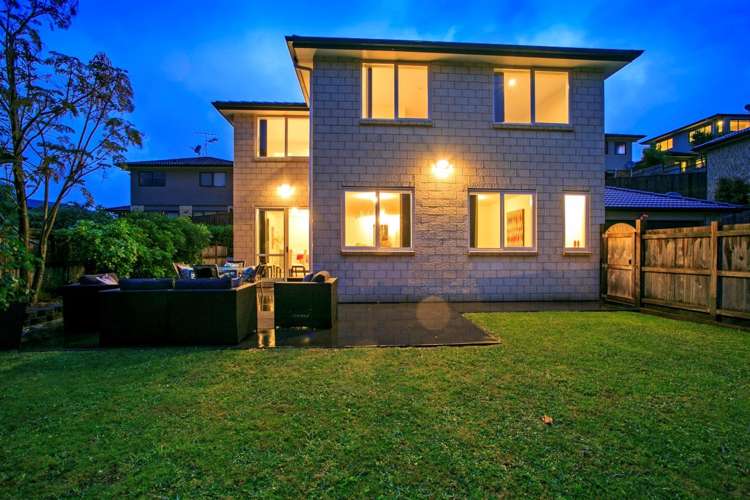 11 Lomas Way Albany_18