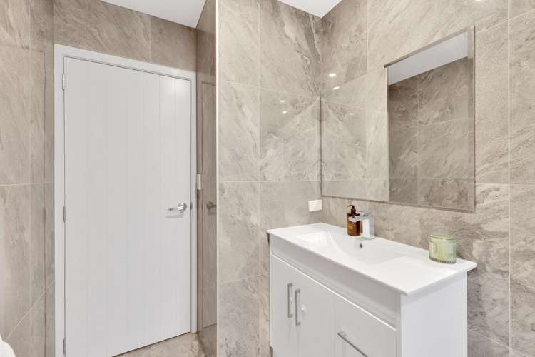 8A Frederick Place Whalers Gate_12