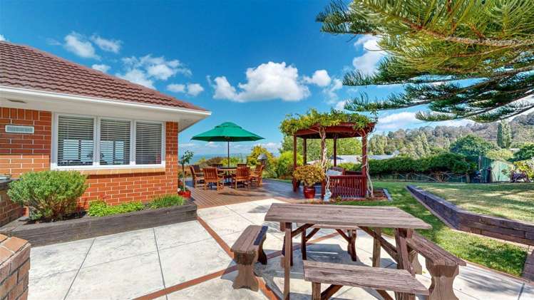 208 St Patrick's Row Thames_28