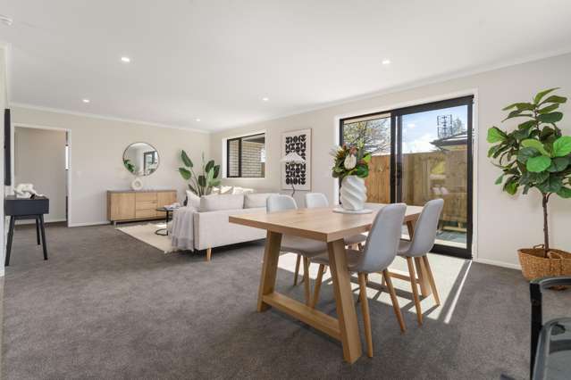 37 Rhodes Street Carterton_4