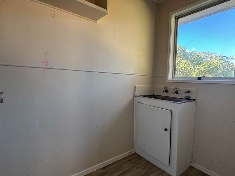 2/20 Sandrine Avenue Clover Park_6