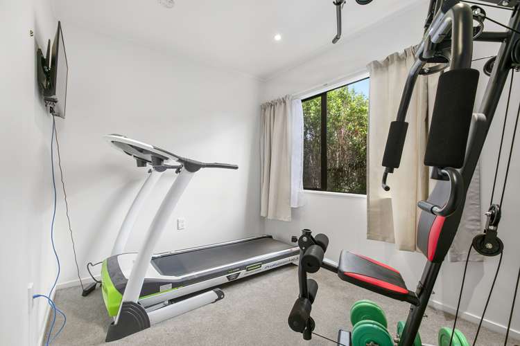 9 Dobell Road Stanmore Bay_12