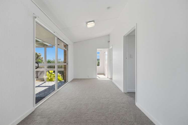 1 Fowey Avenue Te Atatu South_42