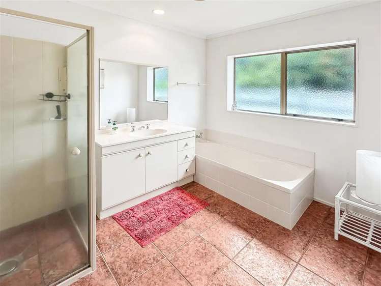 34 Warwick Drive 1095_4