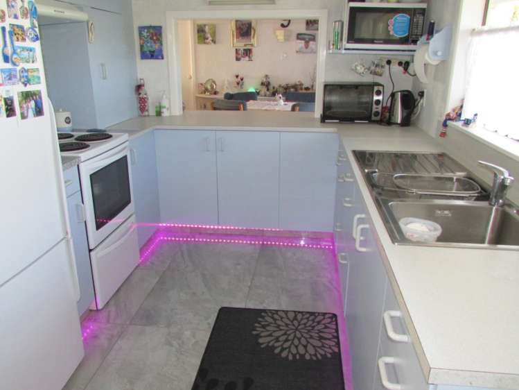 202 Tony Avenue Thames_9