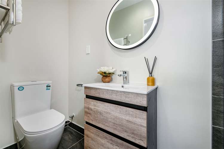 2/644 Te Atatu Road Te Atatu Peninsula_9