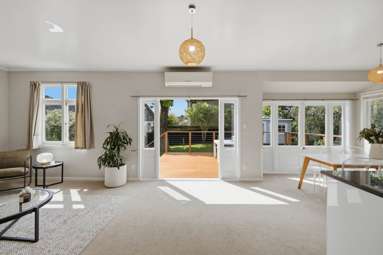 11 Beatrix Street_1