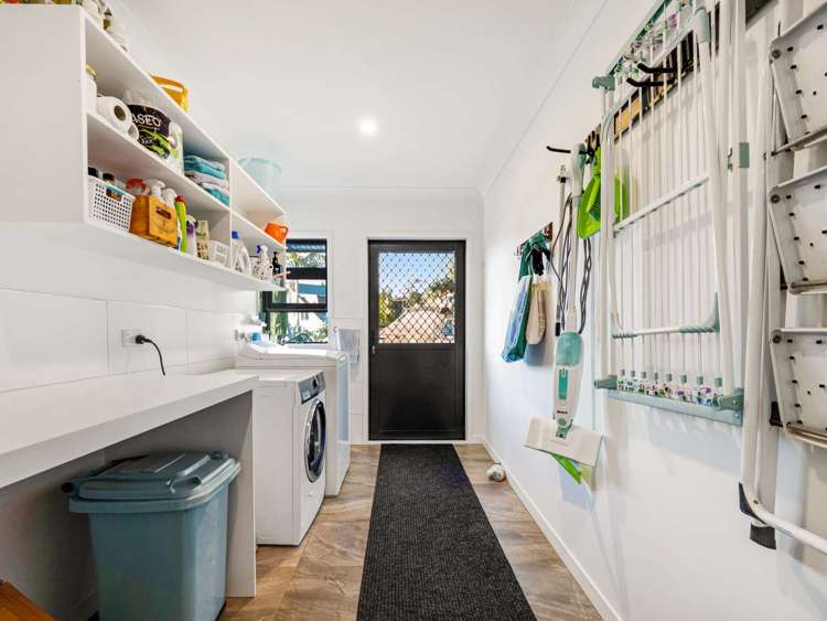 7 Waka Way Bellevue_27