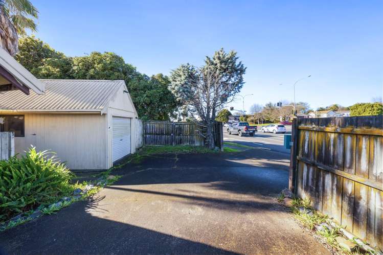 90 Te Irirrangi Drive Clover Park_20