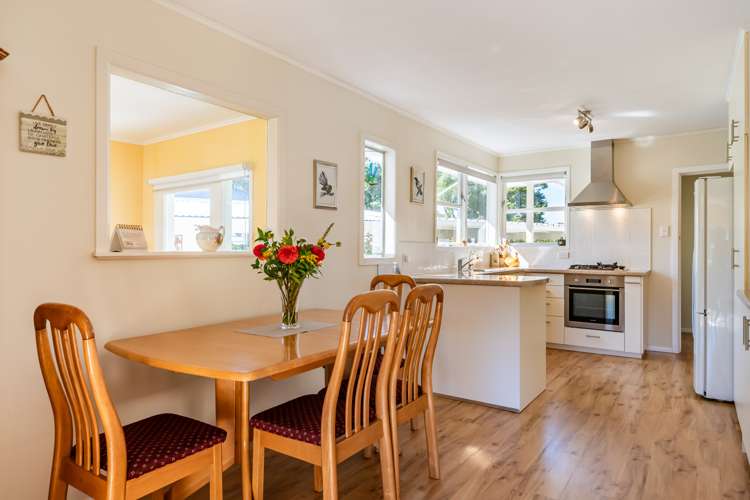 7 Moehau Grove Trentham_8