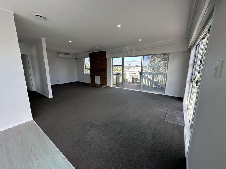 931 Whangaparaoa Road Manly_1