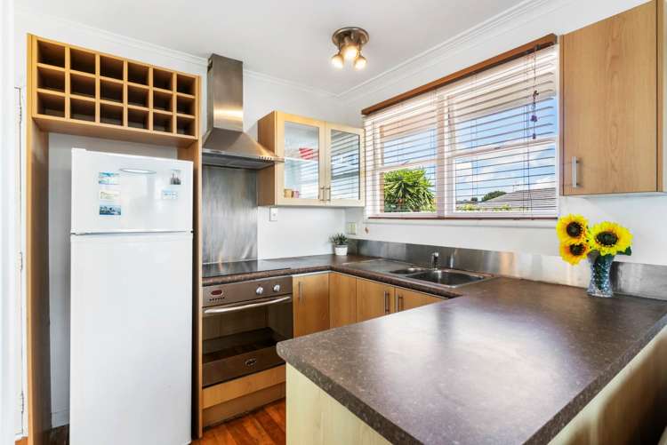 4a Whytehead Crescent Saint Heliers_9