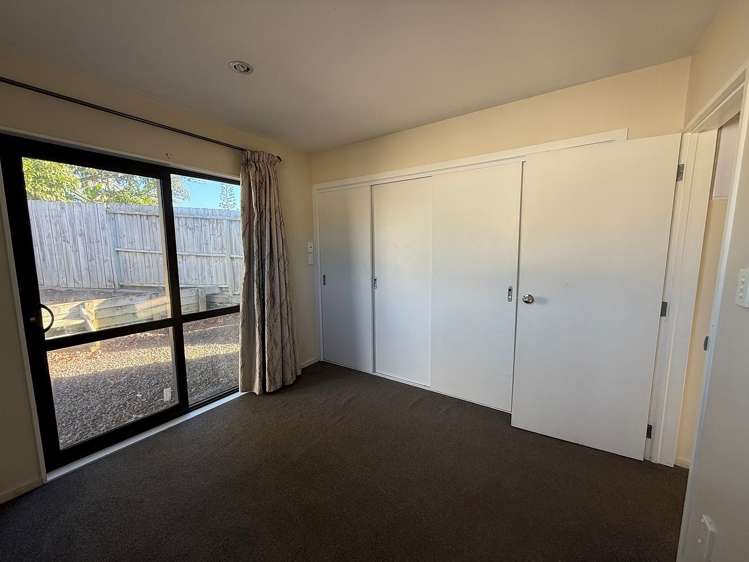 26 Nile Road Kelston_11