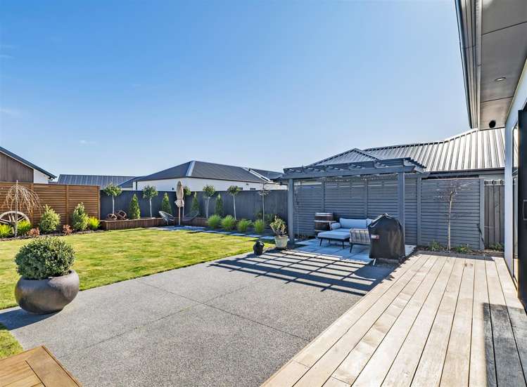 27 Candlesticks Crescent Lincoln_22