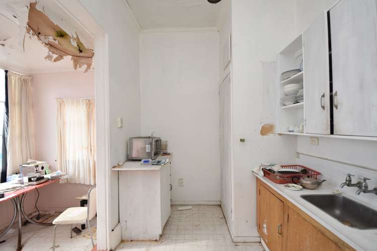 12 Gore Street Bluff_22