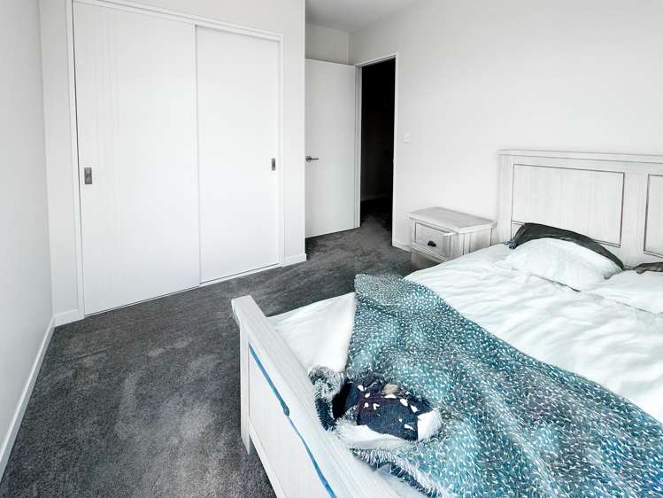 22 Heketara Way Massey_16