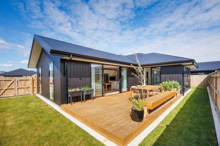 85 Freedom Drive Kelvin Grove_18