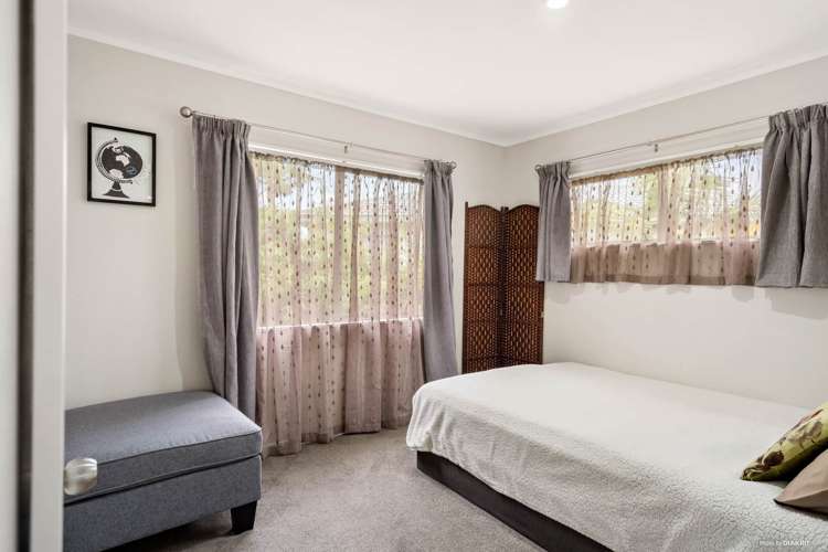 20 Loughanure Place Massey_7