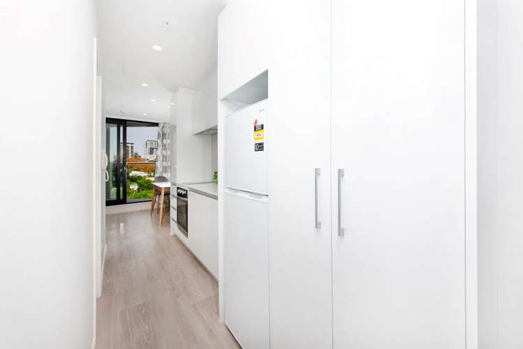 611B/15 Union Street City Centre_5