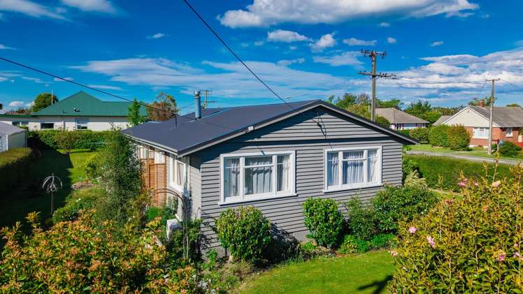 6 Betten Street Waimate_15