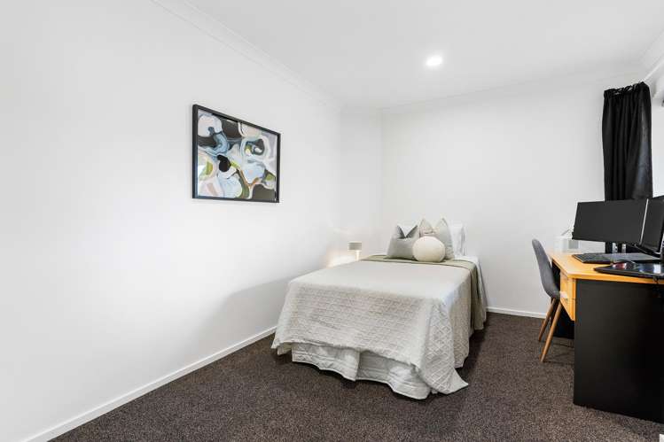 15 Glenross Drive Wattle Downs_10