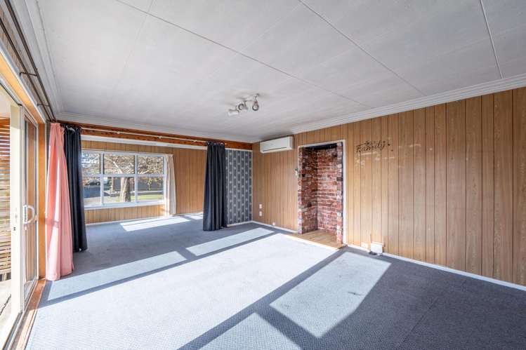 22 Adamson Crescent_2