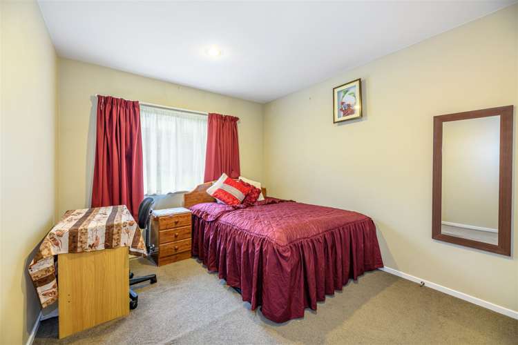 27 Waltham Street Henderson_15