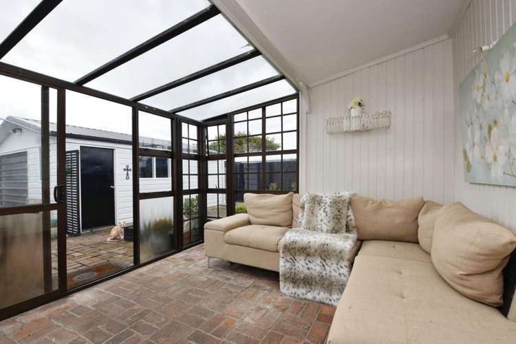 83 Robertson Street Richmond_4