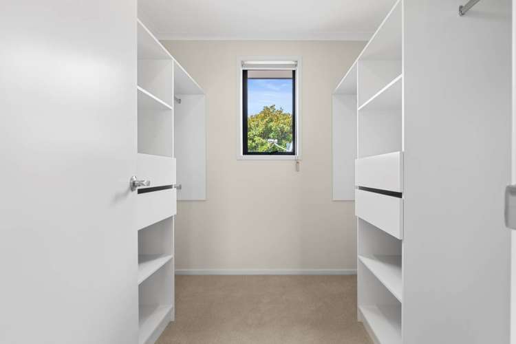 28 Greenbough Lane Greenhithe_26