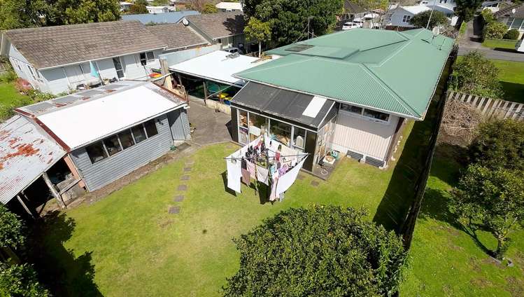 5 Montmere Avenue Te Atatu Peninsula_10