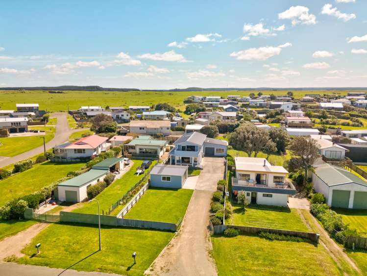 8 Nukumaru Parade Waiinu Beach_31