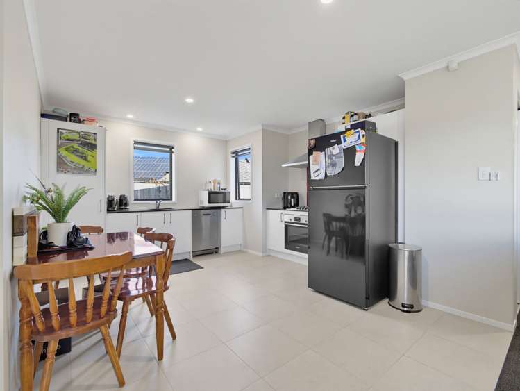 16 Opouatu Avenue Glenbrook_5