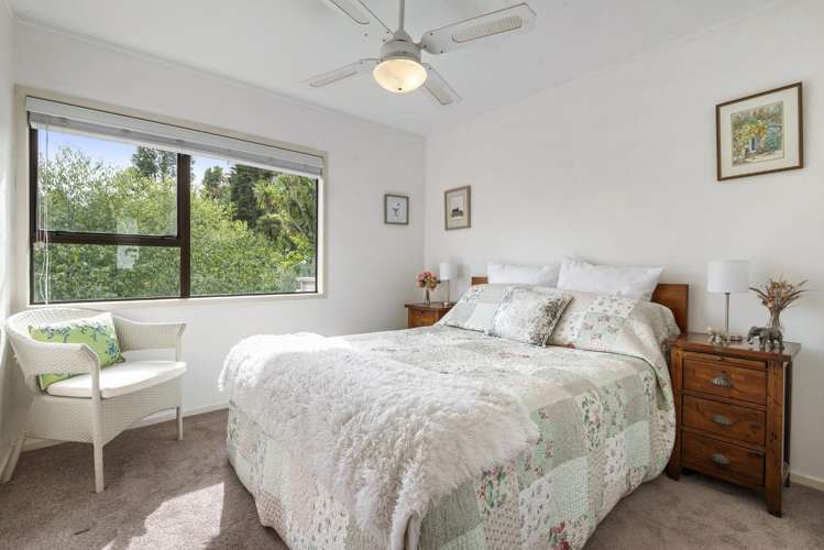 2/13 Newstead Avenue Browns Bay_12