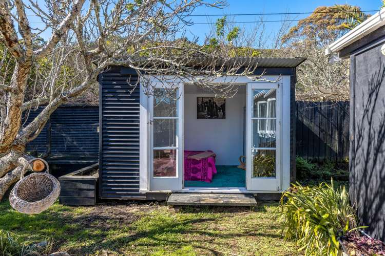 48A Erua Road Ostend_13