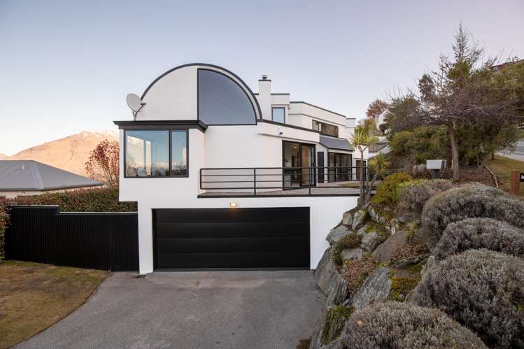 2 Peregrine Place Queenstown_24