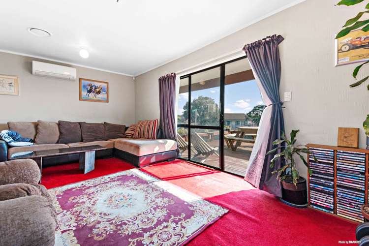 65 Charntay Avenue Clover Park_13