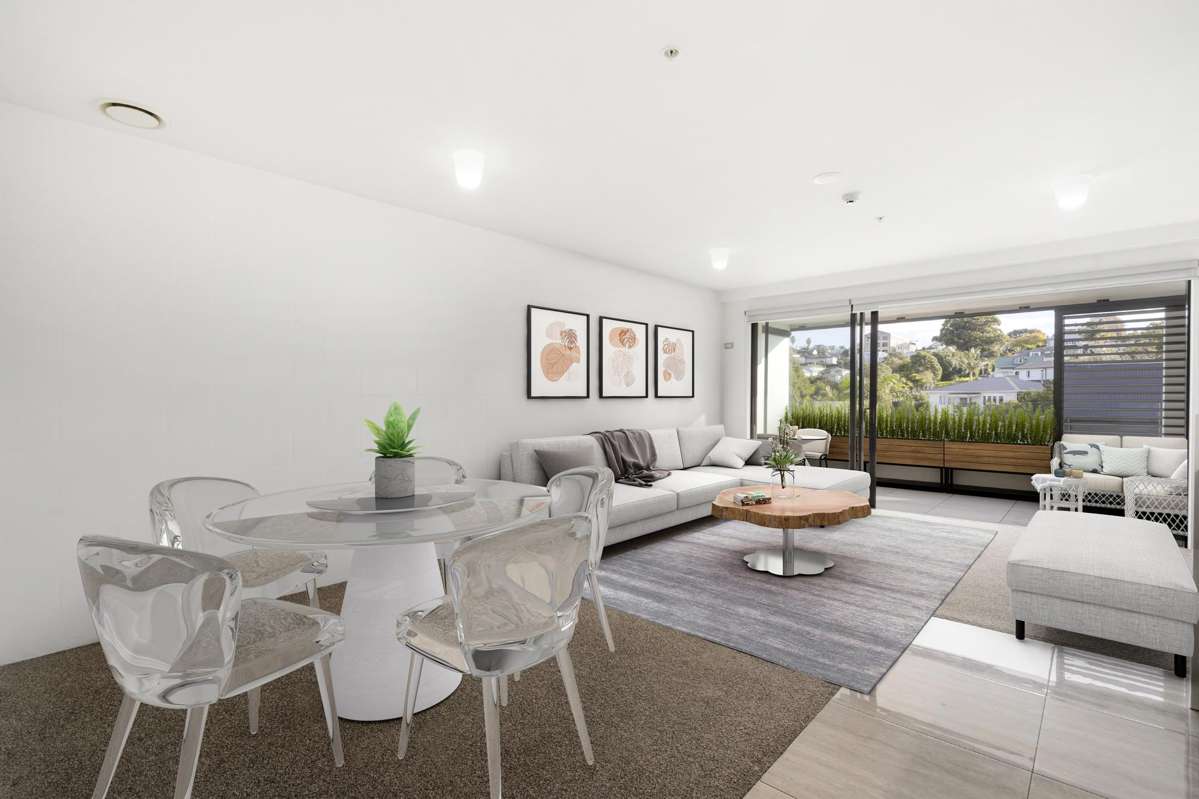 Apt 2F, 36 College Hill_1