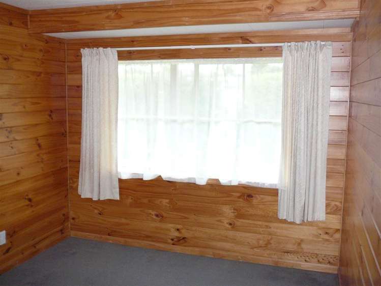 2 Claremont Avenue Paeroa_16