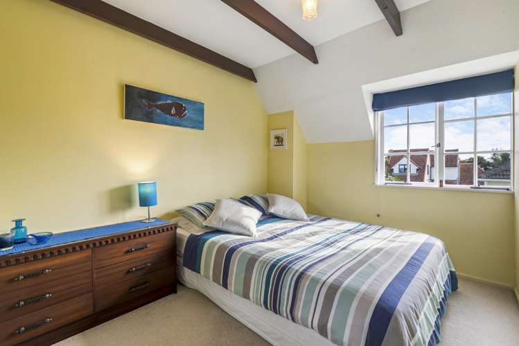 6B Elderwood Lane Belmont_12