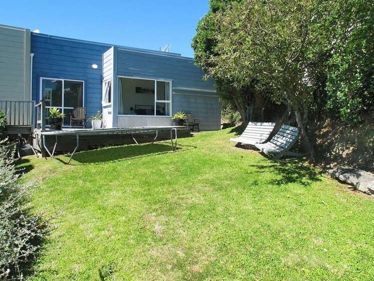 15 Paekakariki Hill Road Paremata_16