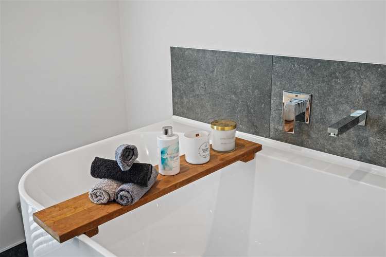 1 Polar Lane Lincoln_14