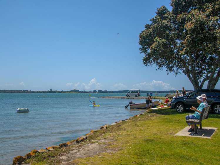 93 Waratah Street Matua_25