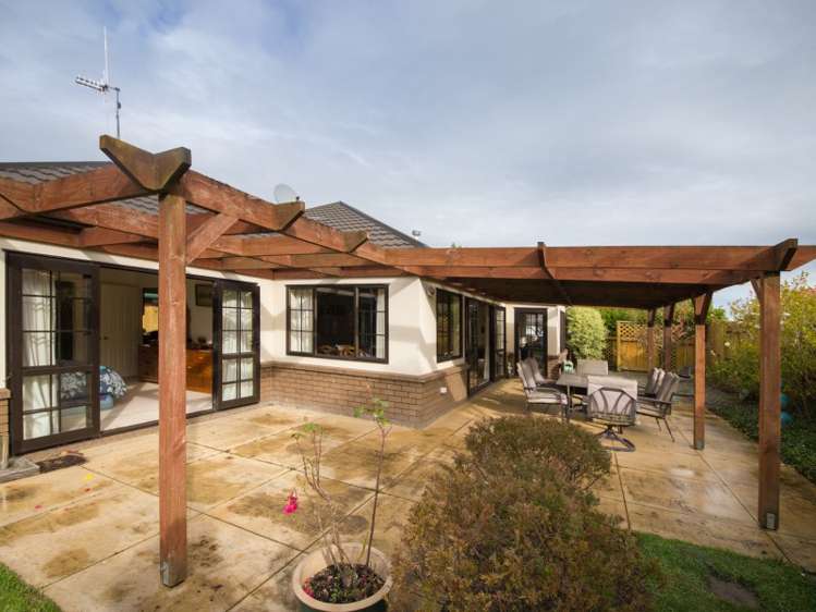 10 Henley Court Highbury_1