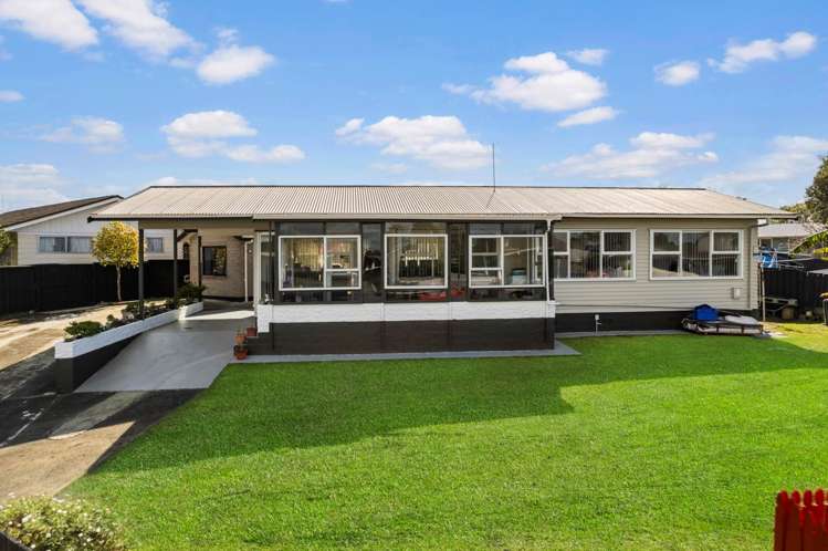 66 Sunlands Drive Manurewa_11